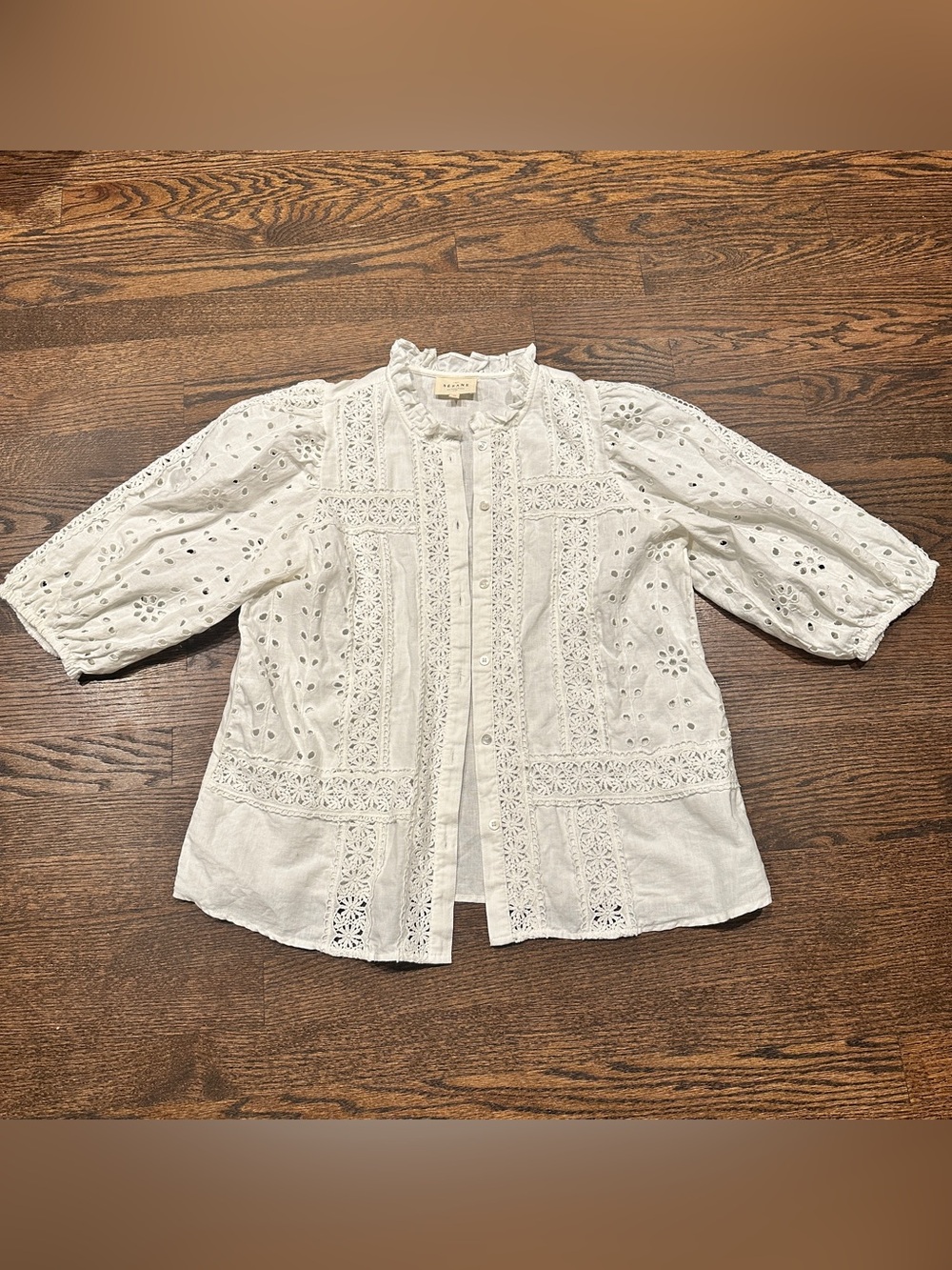 Sezane White Eyelet Lace Button-Up Blouse - White Sézane Athina blouse